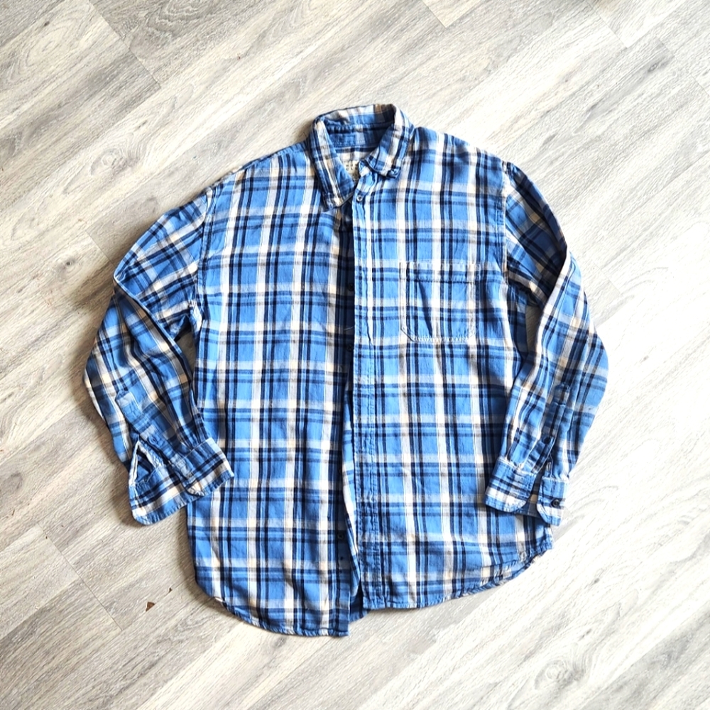 Hunt club Flannel Size medium blue color